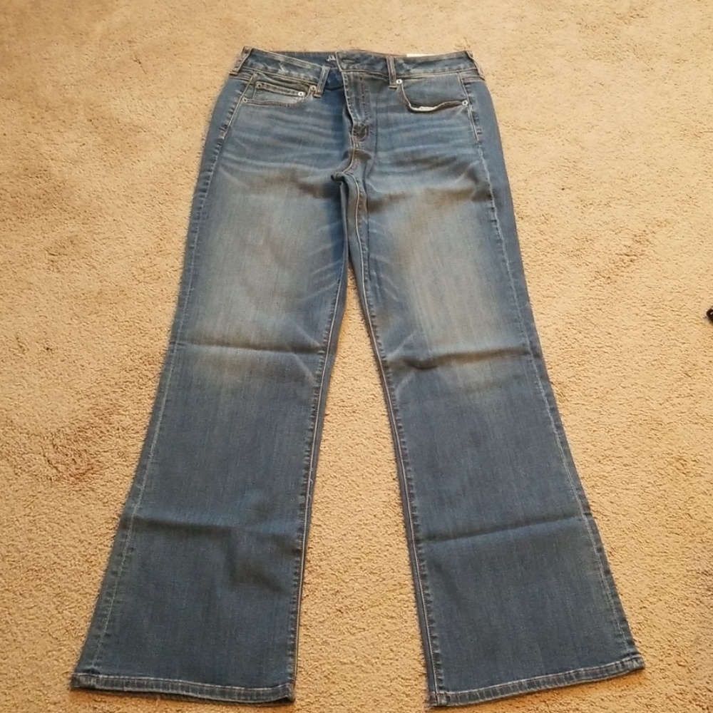 American Eagle Favorite Boyfriend Jeans